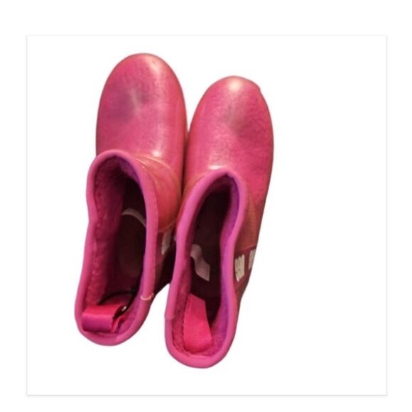 Ugg pink furry boots - Picture 2 of 11